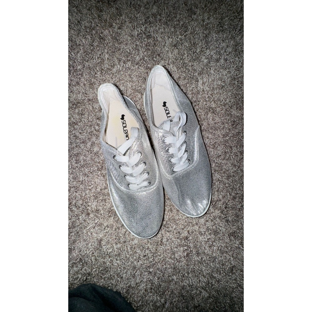 Soleao Silver Metallic Lace-Up Sneakers Women's Size 8